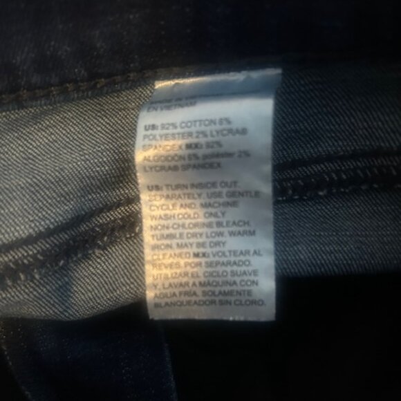 Chico's So Slimming Girlfriend 5 pocket Slim Leg Ankle jeans, size 12R - Picture 5 of 5